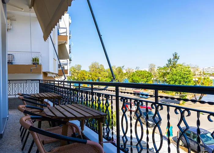 Luxury Apartment By The Sea- Euripus Strait
