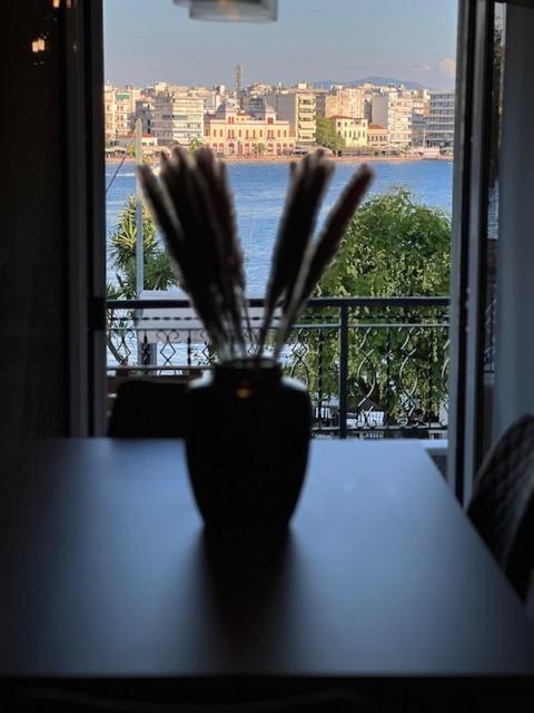 Apartment Luxury By The Sea- Euripus Strait Kanithos